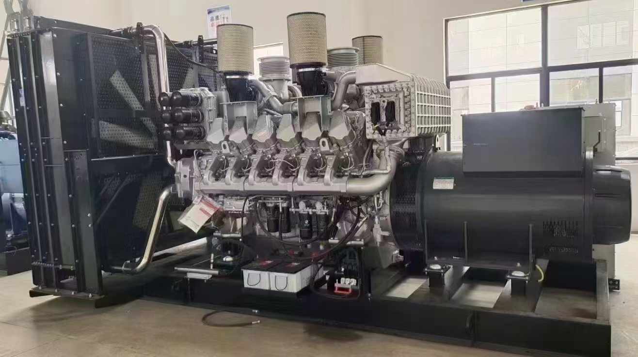 阳东800KW柴油发电机组可以带动多少kw的设备？