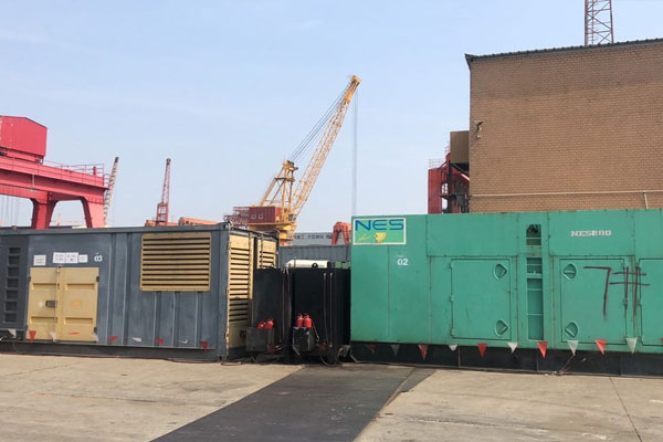 阳东发电机出租空气滤清器的清洁频率是多少？