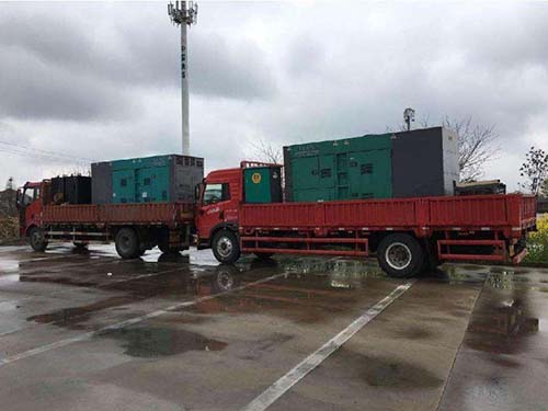 阳东涂抹密封胶后，需要等待多长时间才能安装水冷式机油散热器密封件？